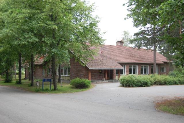 Ruokalarakennus Voimantiellä.&nbsp;(Sinikka Myyrä&nbsp;4.7.2011)