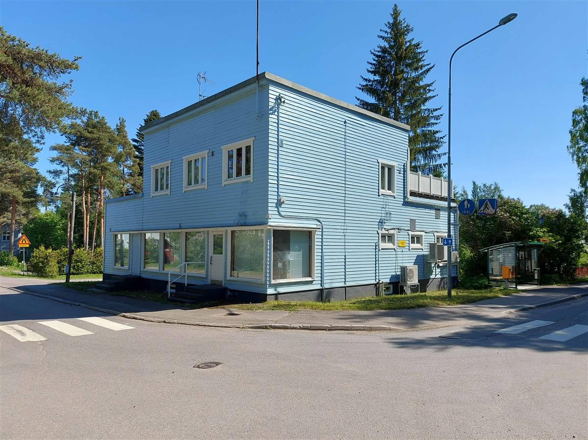 &nbsp;(Niina Uusi-Seppä&nbsp;2023)