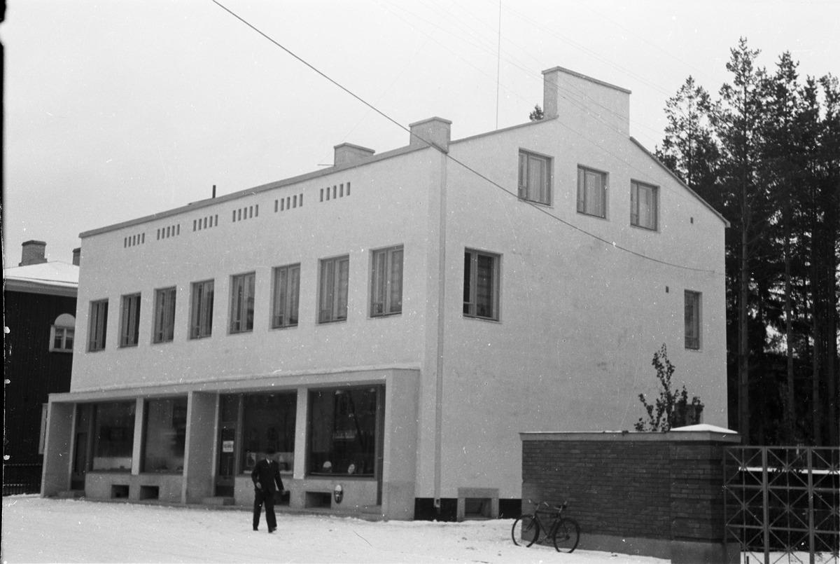 Kanavakatu 7:n rakennus 1930-luvulla.&nbsp;(Jalmari Lankinen&nbsp;1930-luku)