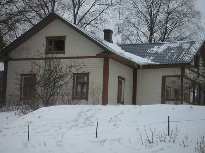 &nbsp;(Kaija Kiiveri-akkarainenH&nbsp;23.1.2003)