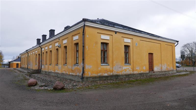Länsi ja eteläinen julkisivut&nbsp;(Sitowise Oy Minna Halonen ja Nina Virtanen&nbsp;28.10.2020)
