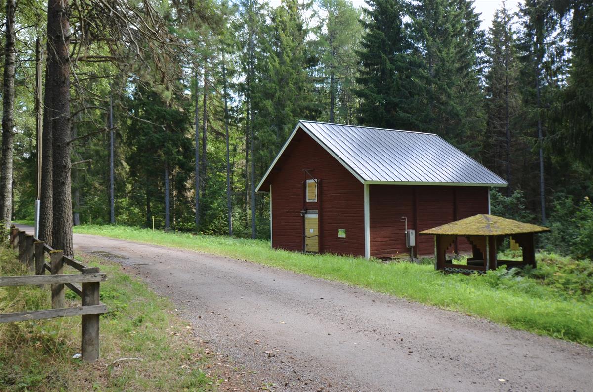 Nuijamaan pitäjänmuseo Tassiantieltä, luoteesta päin kuvattuna.&nbsp;(Päivi Makkonen&nbsp;2026)
