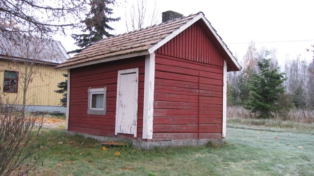 Saunarakennus.&nbsp;(Niina Ahlfors&nbsp;lokakuu 2012)