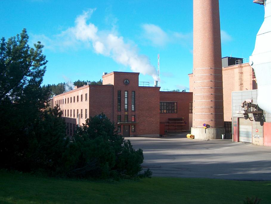M-Realin Simpeleen tehdasaluetta.&nbsp;(Pöyry Environment Oy/Veijovuori&nbsp;2007)
