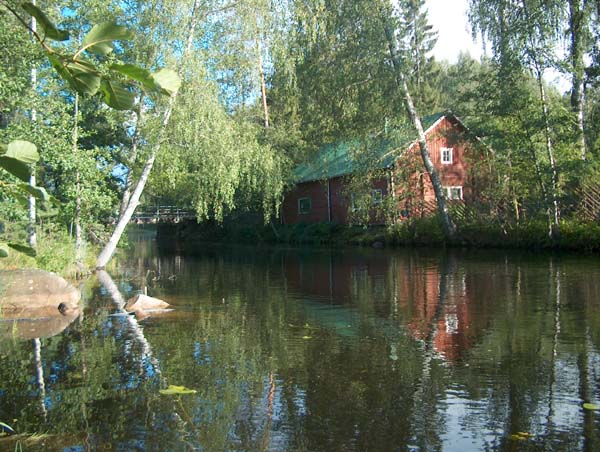 Käyhkään kanavan vartta.&nbsp;(Pöyry Environment/Matti Veijovuori&nbsp;2007)