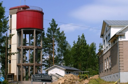 Savitaipaleen vesitorni ja Kivikoulu&nbsp;(Teija Ahola&nbsp;2010)
