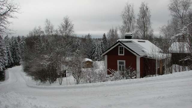 Rintelä kylätien varressa.&nbsp;(Teija Ahola&nbsp;30.1.2009)