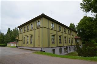 Kuva: Virkailijakerho lounaasta päin kuvattuna.&nbsp;(Päivi Makkonen&nbsp;2025)