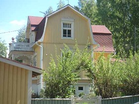 Kuva: &nbsp;(Kaija Kiiveri-Hakkarainen&nbsp;29.9.2003)