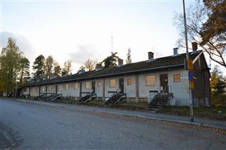 Kuva: Lauritsalan terveystalo Tietokadulta, koillisesta päin kuvattuna.&nbsp;(Päivi Makkonen&nbsp;2025)