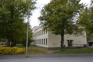 Kuva: Lauritsala-talo Tietokadulta, idästä päin kuvattuna.&nbsp;(Päivi Makkonen&nbsp;2025)