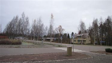 Kuva: Hovikulma Kummuntien ja Uukuniementien risteyksessä.&nbsp;(Niina Ahlfors&nbsp;lokakuu 2012)