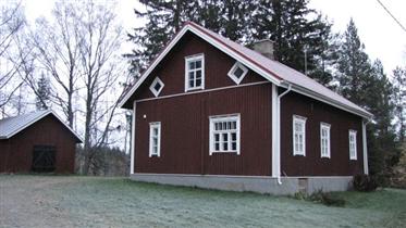 Kuva: Päärakennus.&nbsp;(Niina Ahlfors&nbsp;lokakuu 2012)