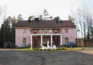 Kuva: Säänjärven entinen koulurakennus.&nbsp;(Teija Ahola&nbsp;5.11.2008)
